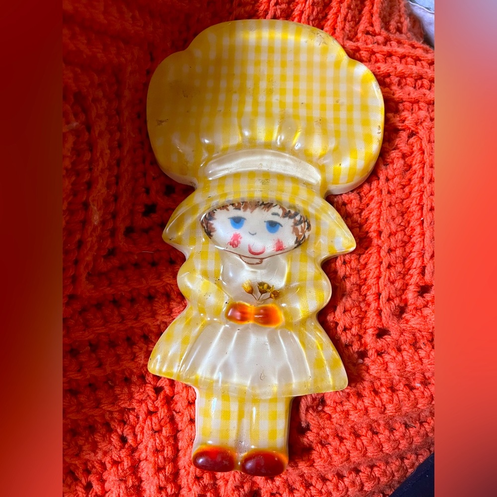 Hollie Hobbie Spoon Rest or wall hanging, These are so cute,8”s long,